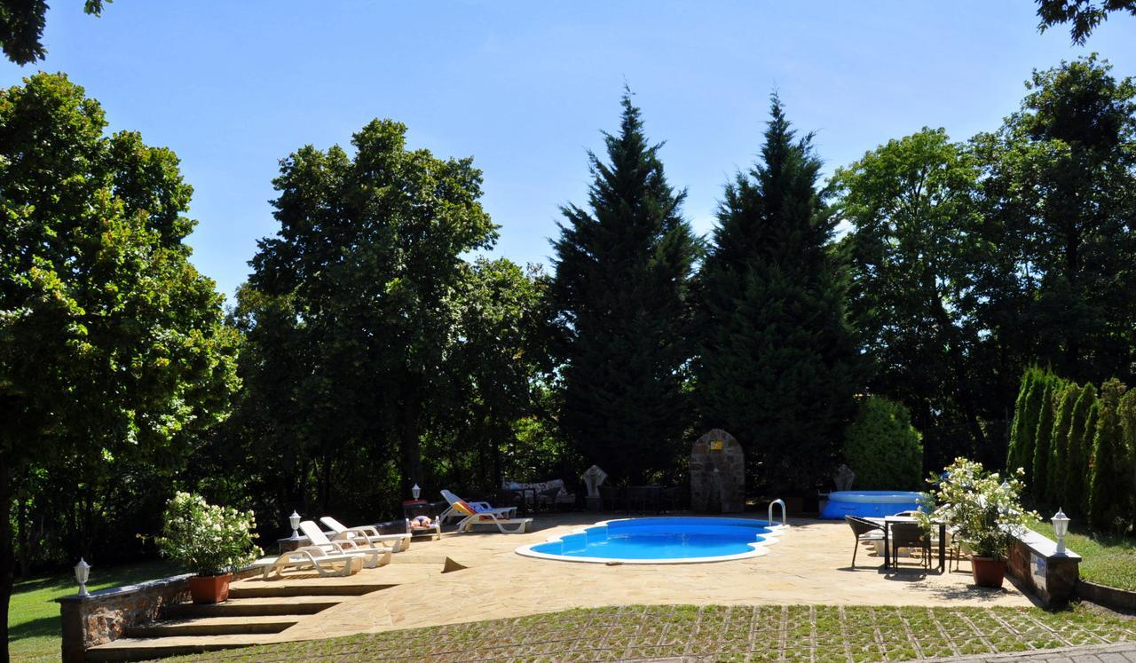 Sir David Balaton Castle Apartmanok Balatonszepezd Exterior photo