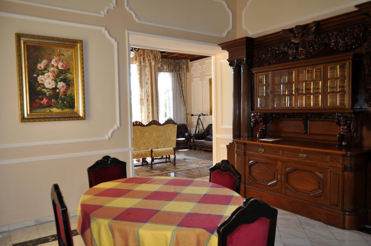 Sir David Balaton Castle Apartmanok Balatonszepezd Exterior photo